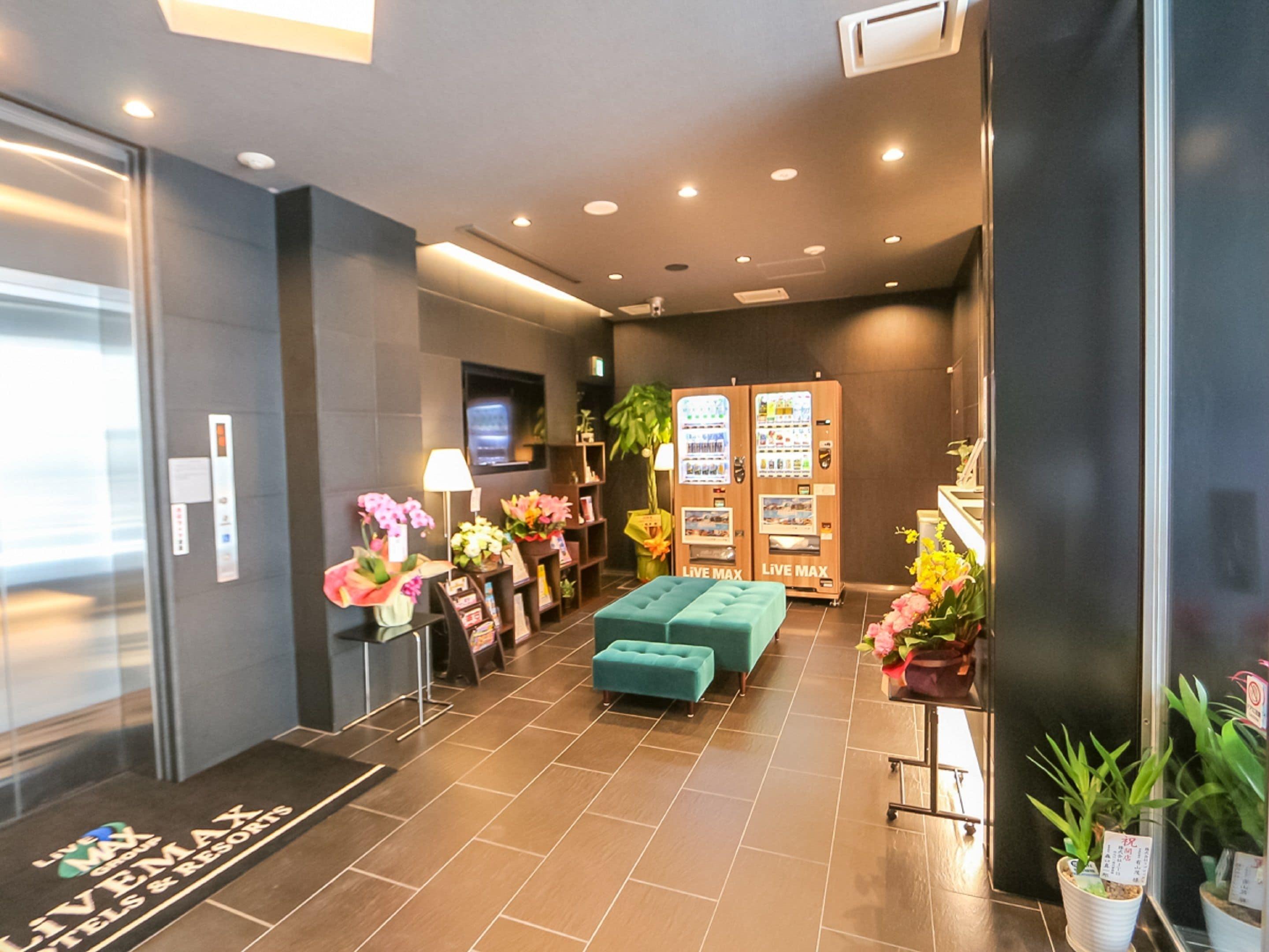 Hotel Livemax Takadanobaba Ekimae — Fotos 1